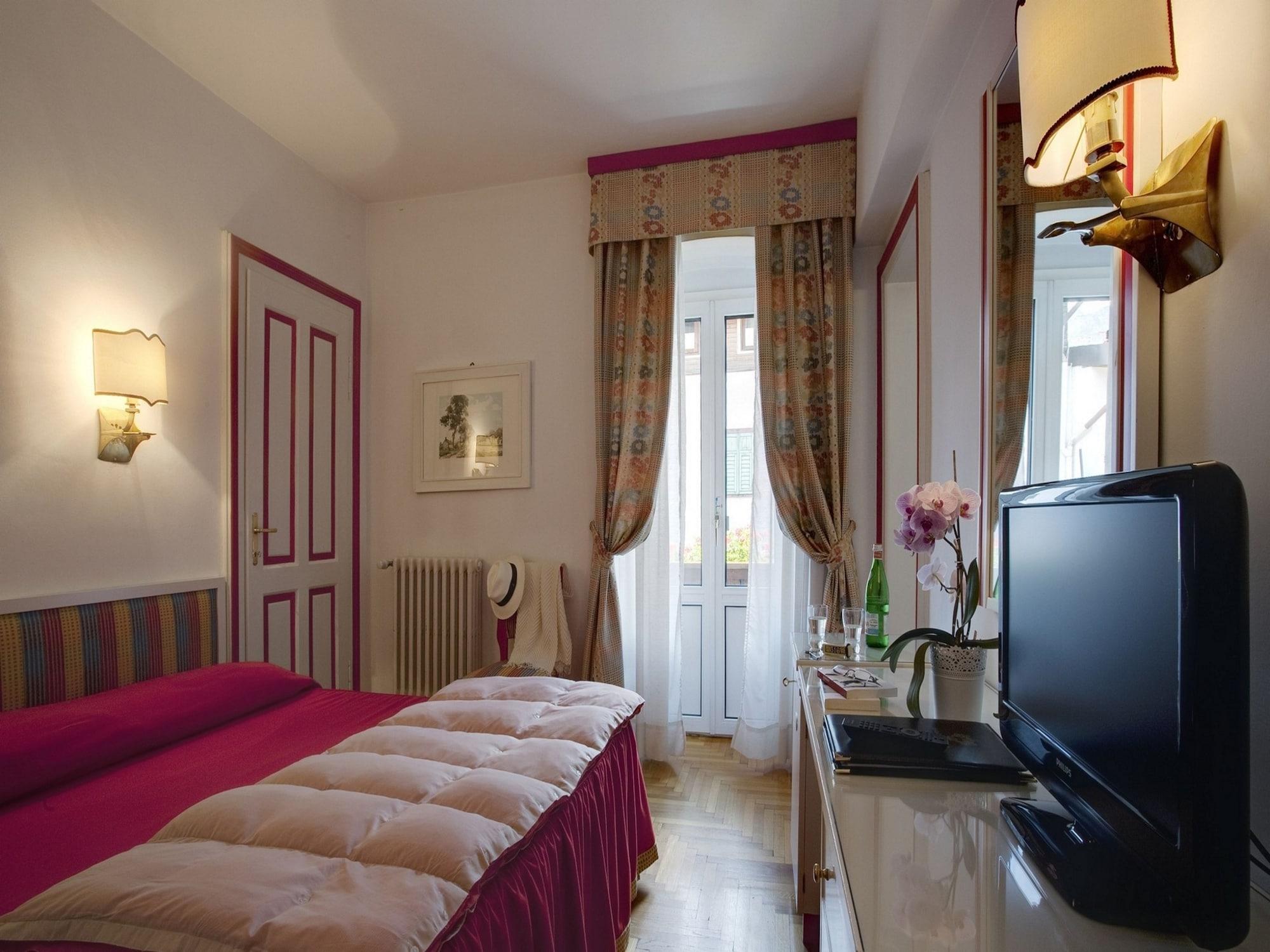 Hotel De La Poste Cortina dʼAmpezzo Esterno foto