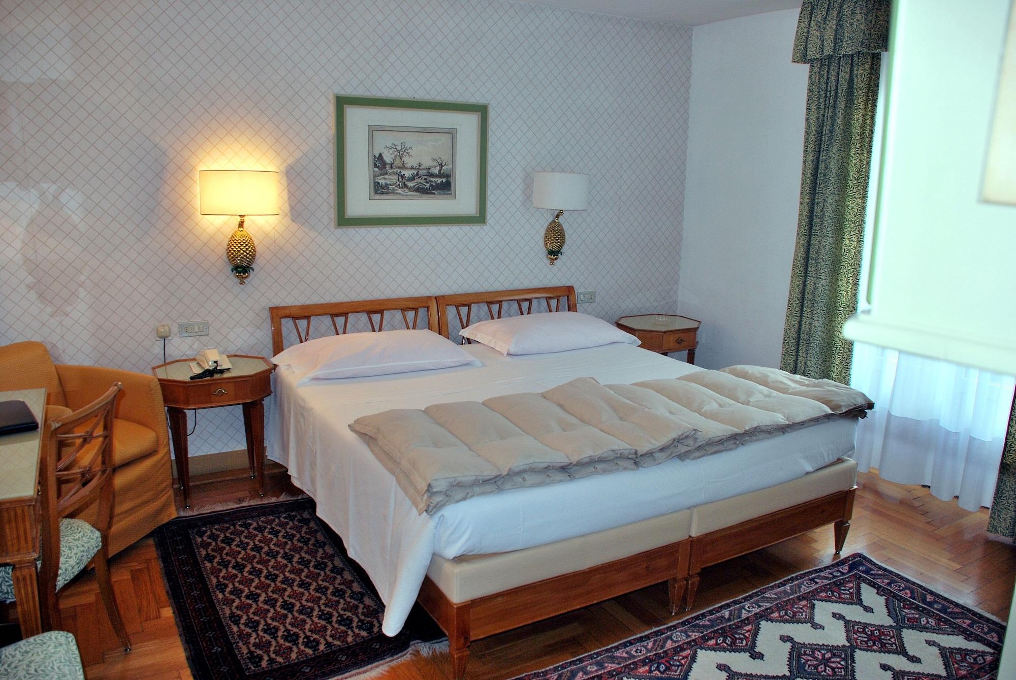 Hotel De La Poste Cortina dʼAmpezzo Esterno foto