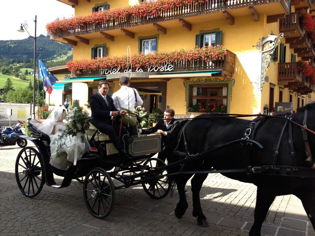 Hotel De La Poste Cortina dʼAmpezzo Esterno foto