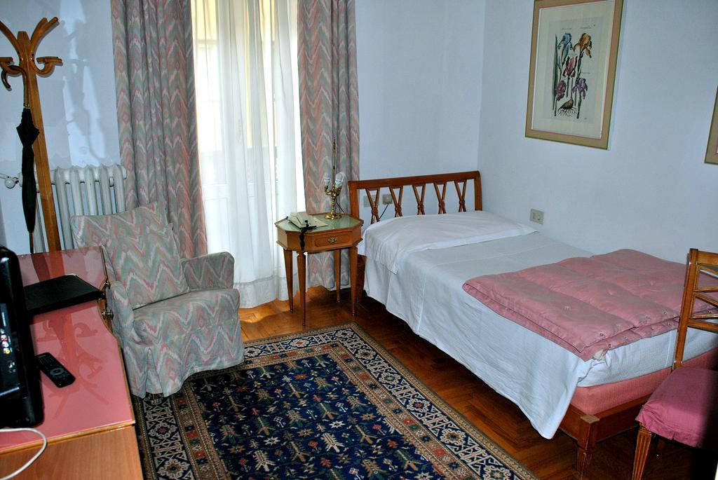 Hotel De La Poste Cortina dʼAmpezzo Esterno foto
