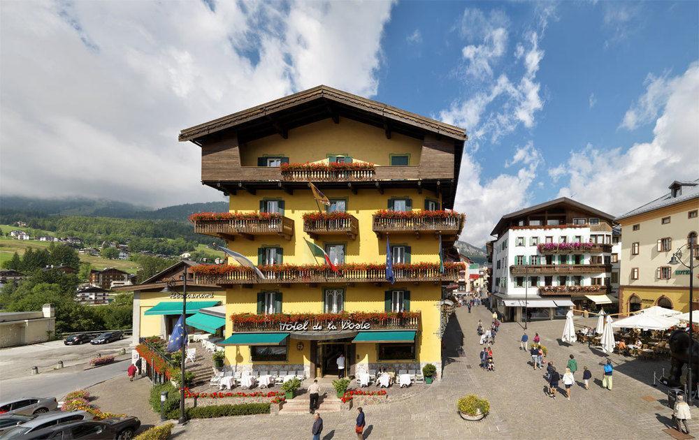 Hotel De La Poste Cortina dʼAmpezzo Esterno foto